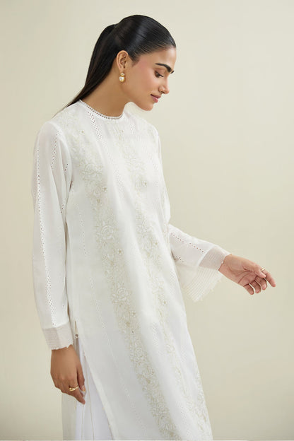 2 PIECE UNSTITCHED | LAWN | EMBROIDERED