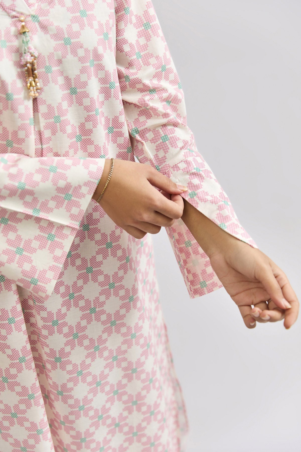 2 PIECE STITCHED | CAMBRIC | PRINTED